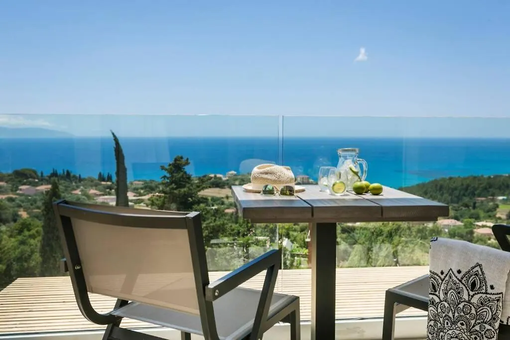 Color Villas-New Villa Green At Trapezaki With Private Pool Mousata