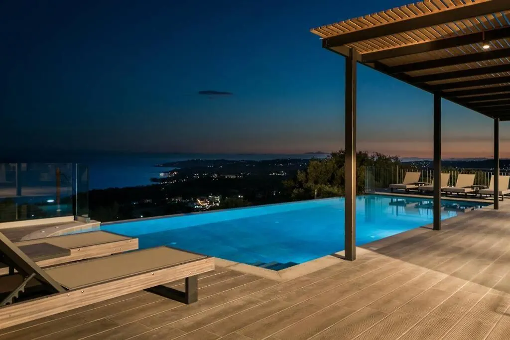 Color Villas-New Villa Green At Trapezaki With Private Pool Mousata